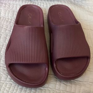 CALIA Women's Molded Slides Maroon Size 7 NWOT